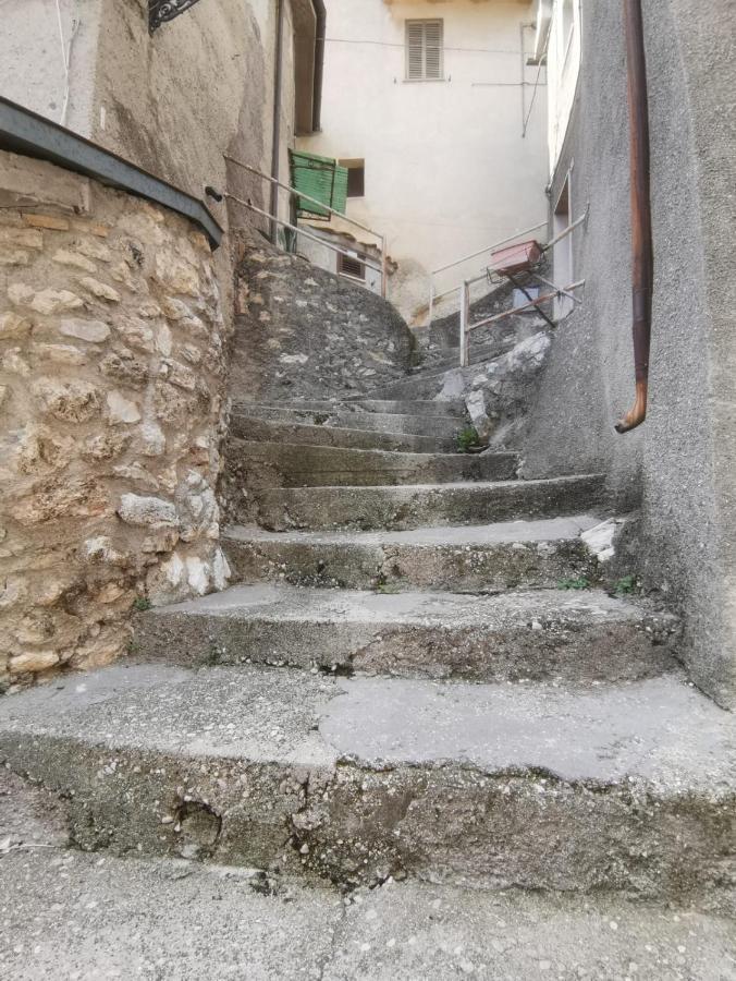Il Torrione Villa Poggio Bustone Dış mekan fotoğraf